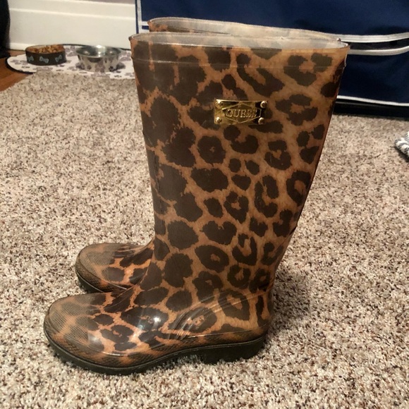 Rain boots - Picture 4 of 5